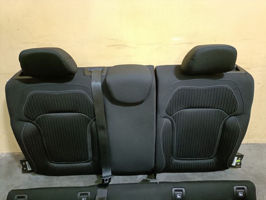 Bancheta Renault Megane IV 4