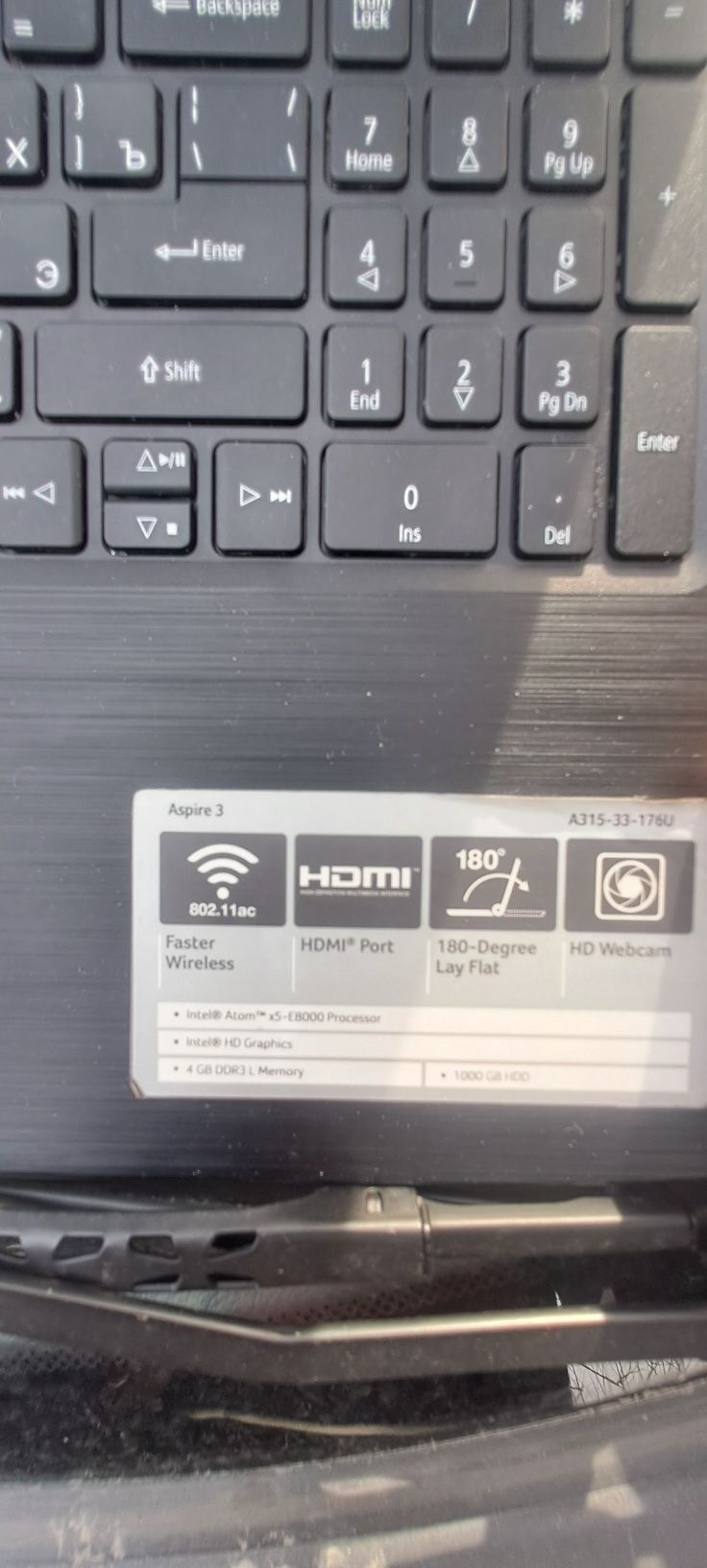 Noutbook Acer 1tr