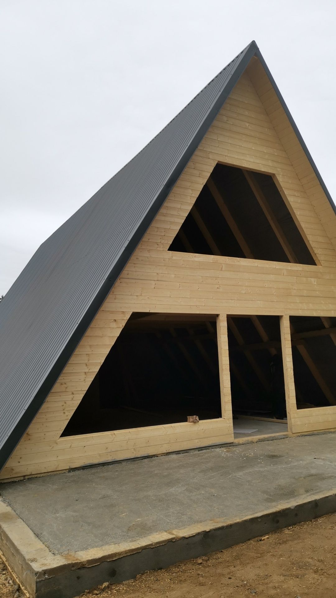 Cabane și căsuțe pe structură metalică orișice model orișice dimensiun