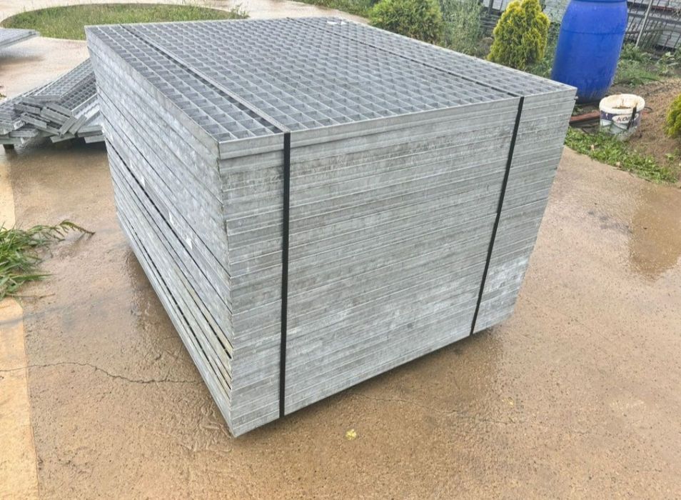 Grătare zincate galvanizate