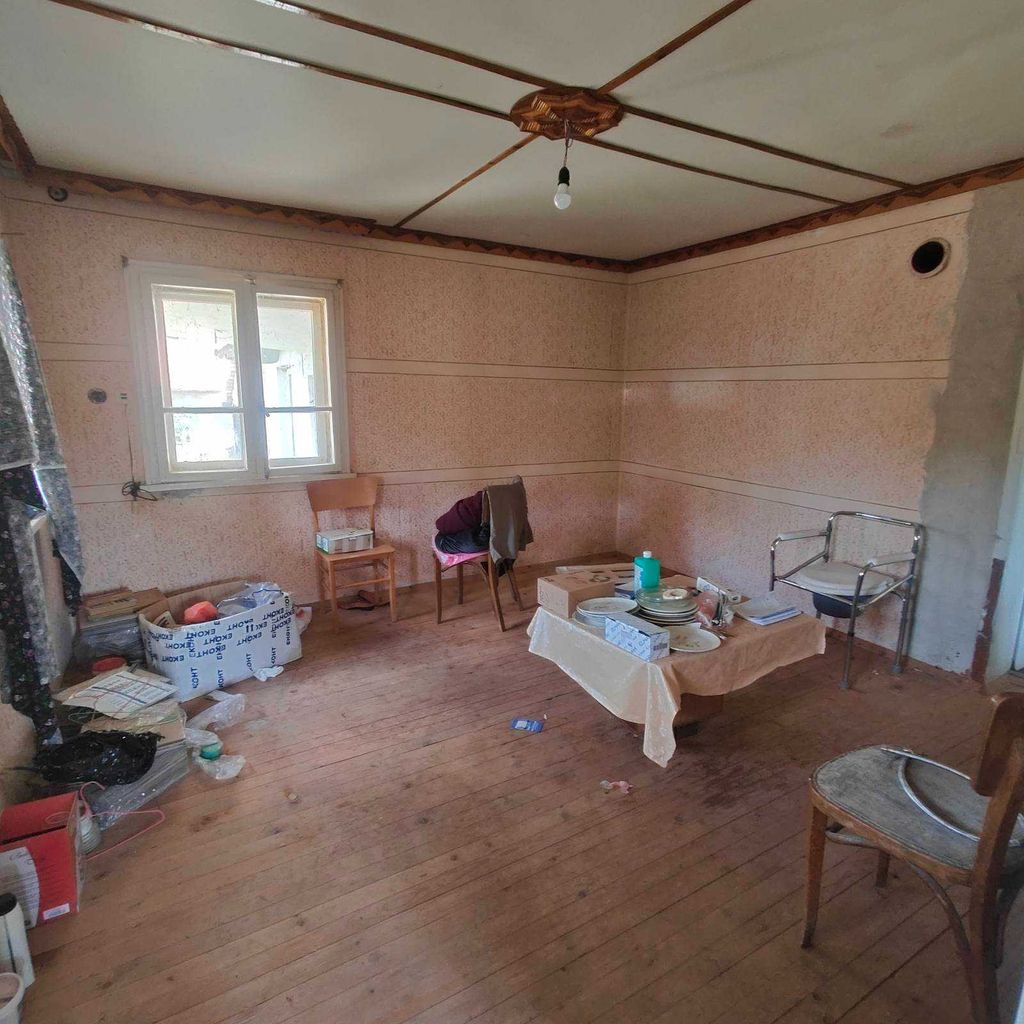Продава се Къща в с. Гара Орешец, Област Видин - 56 кв.м за 286 €/кв.м - Снимка #6