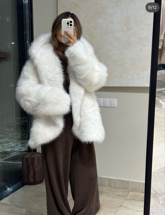 Новая жуба есть пакет от магазина