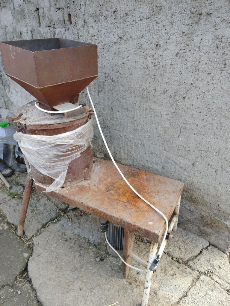 Комбинирана ярмомелка