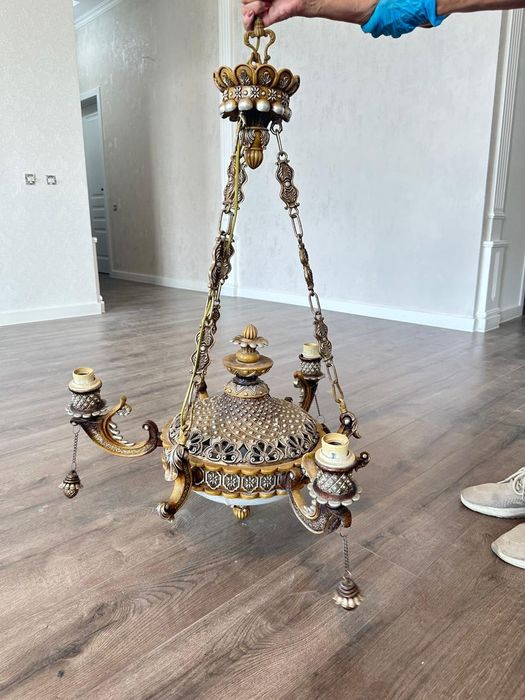 Поодам люстры ретро стиля