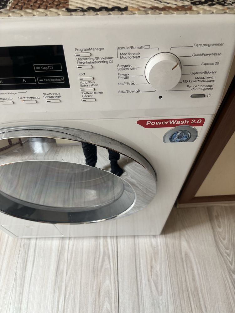 Miele пералня PowerWash 2.0 W1