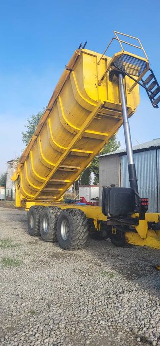 Vand remorca Rema Biso