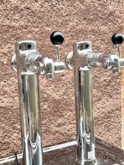 Dozator de Bere cu 2 Robineți