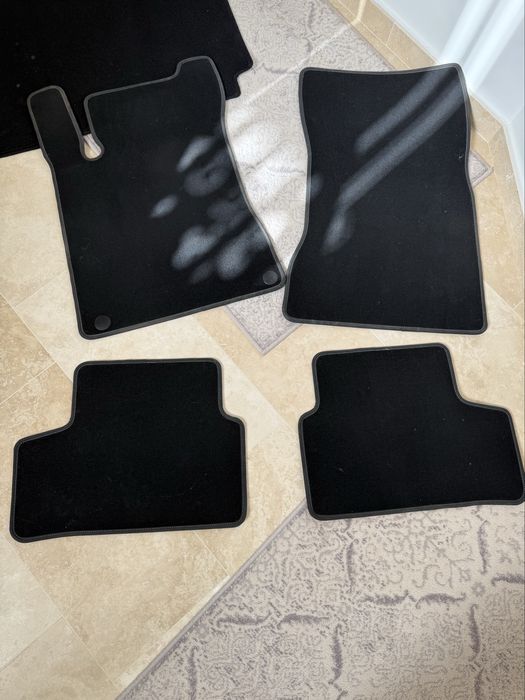 Set complet covorase Mercedes originale A class, B class,CLA, GLA, GLB