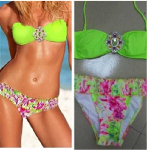 Дамски бански с брошка