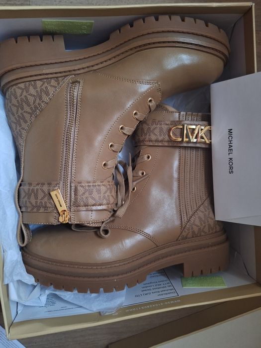 Нови сникърси Michael Kors, Calvin Klein,Mizuno,Puma