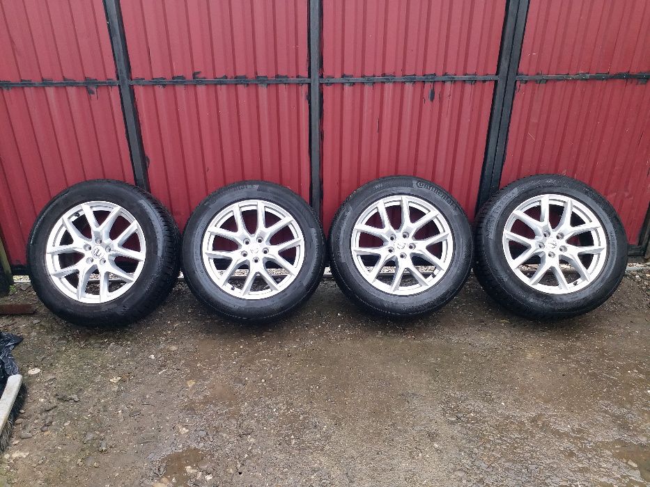 Jante VOLVO S60 V60 V70 S80 Xc60 Xc70 R18 Model 5-Y-Spoke Silver