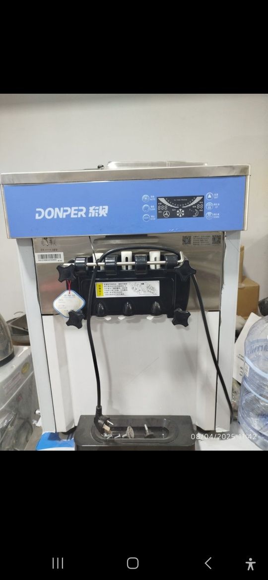 Freezer marojni apparat Frezer Donper frizer muzqaymoq Frigomat aparat