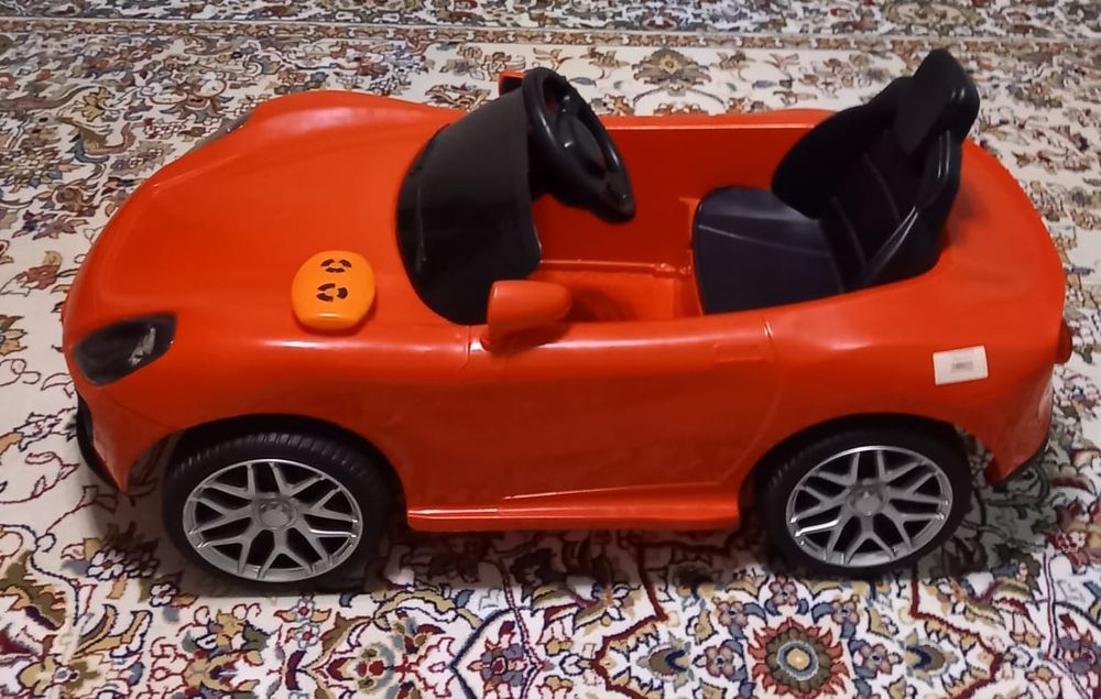 Продаётся машина на дистанционном управлении