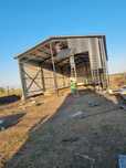 VandHale metalice complete pentru:
- Service Auto 
-hale agricole
- sa