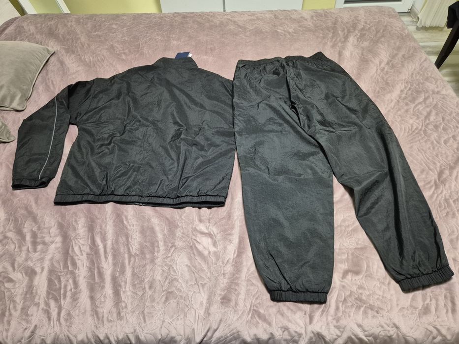 Reebok Спортен екип