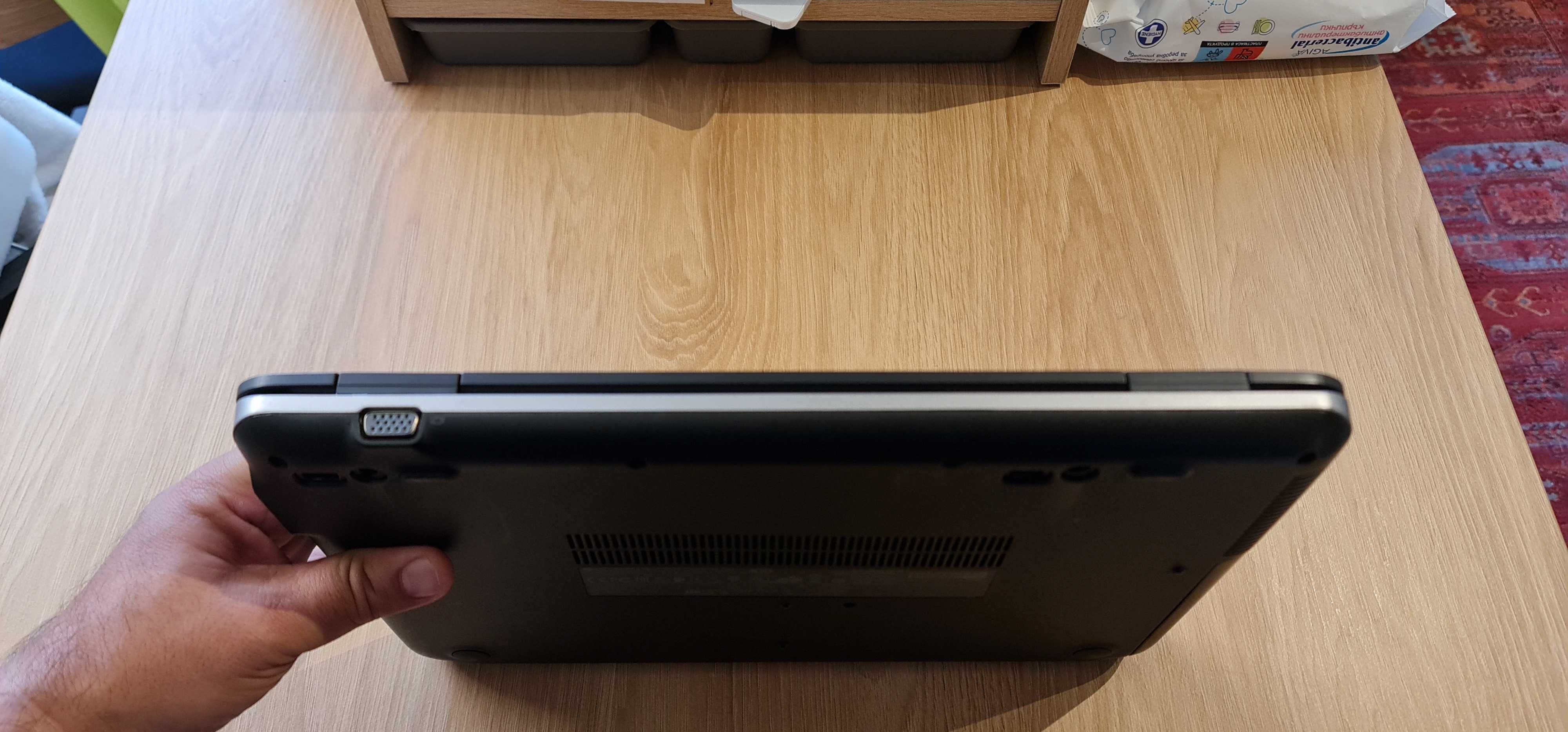 HP ProBook 640 G3 / i3-7100U / USB-C