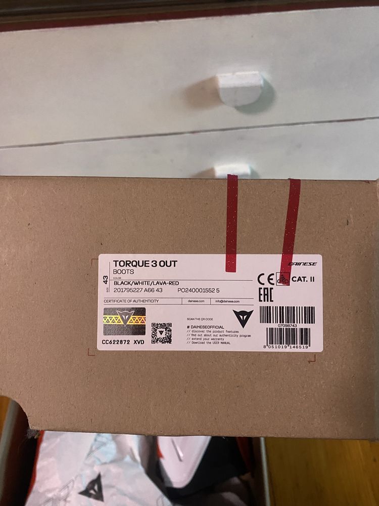 Мото ботуши пистови Dainese Torque 3 Out Черно/Бяло/Червено