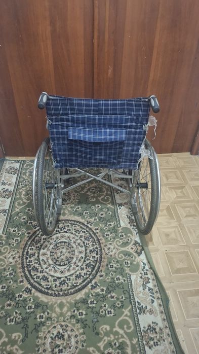 Инвалидная коляска