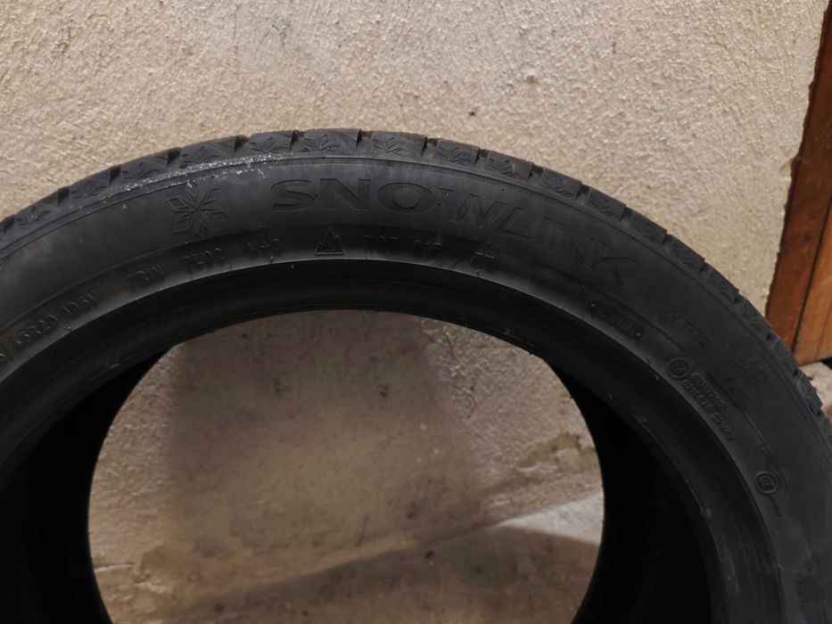 Triangle SNOWLINK 255/45 R20