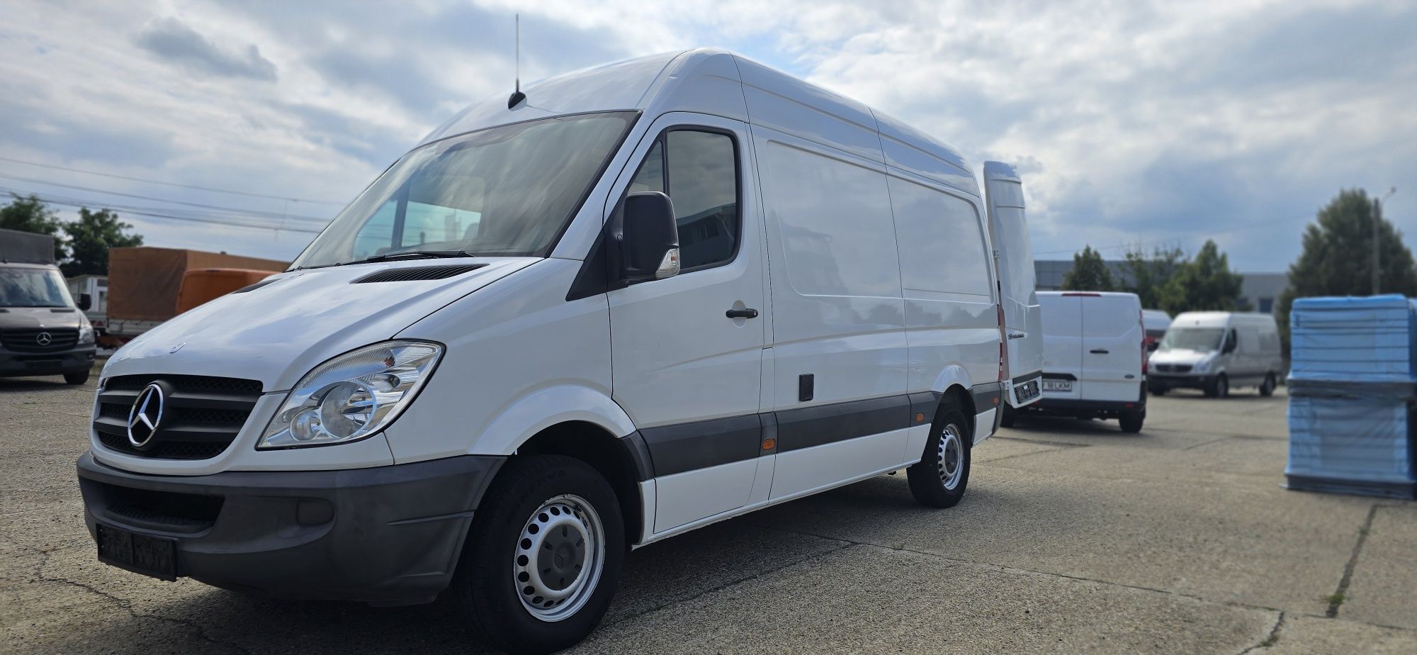 Mercedes Sprinter 310 magazin mobil/food truck