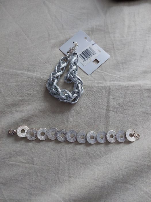 Cutie bijuterii+ bijuterii deosebite