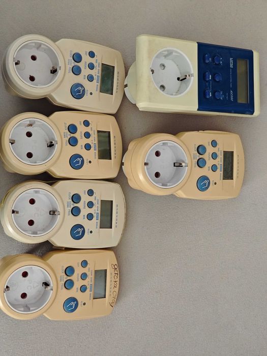 Контакт програмируем реле за време