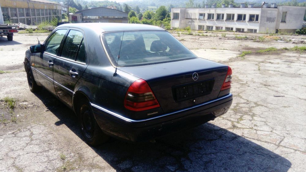 Mercedes W202 Ц-класа C180 на части