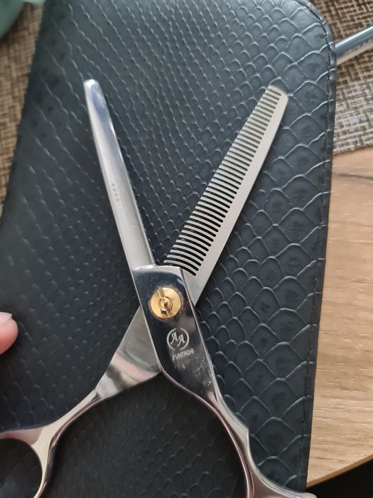 Продам новые филировочные ягуаровские ножницы