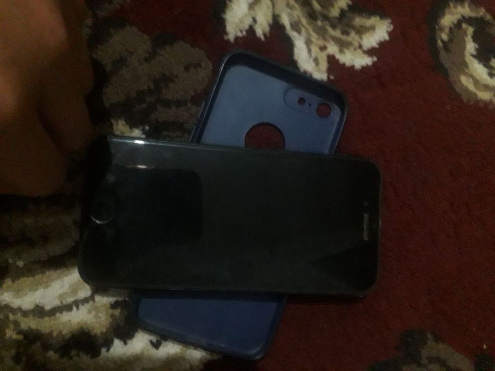 Iphone 7 kafolat  bilan barter bor