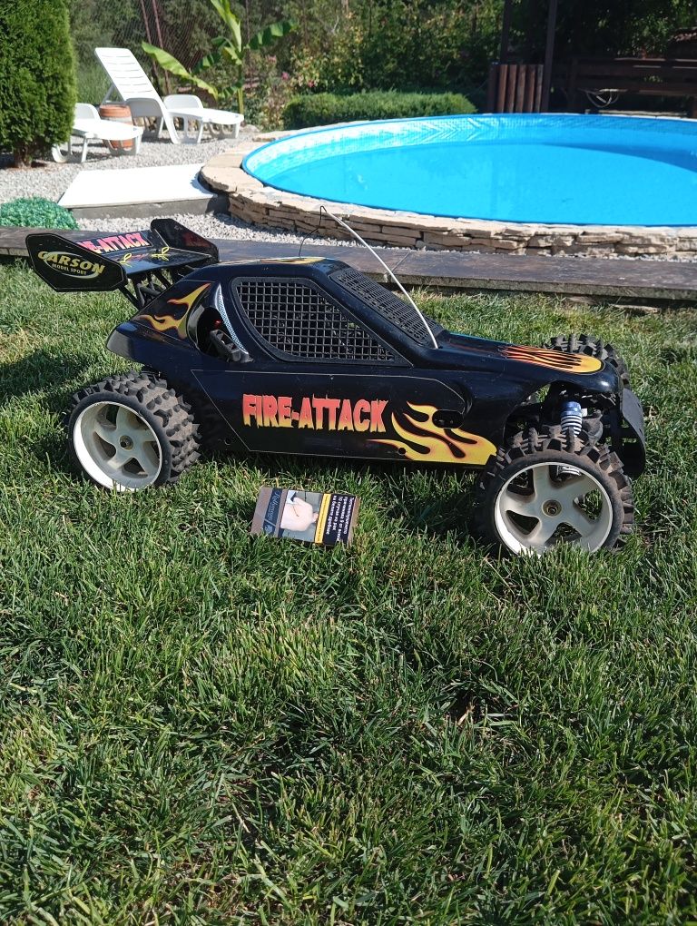 Бензиново RC бъги 1:6
