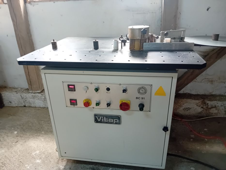 Masina aplicat cant abs la rotund ,și la 45 grade ,Vitap . 8000 ron