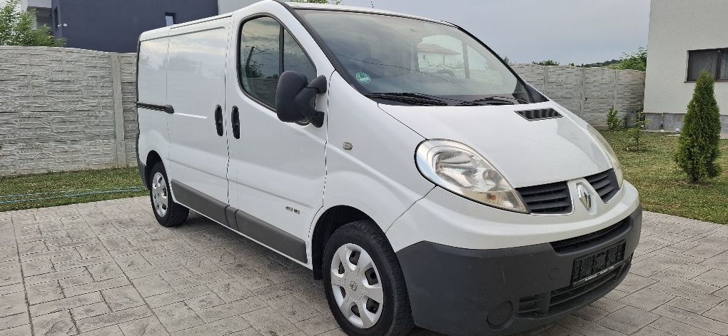 Renault Trafic/Opel Vivaro T5 A/C 2.0/114cp