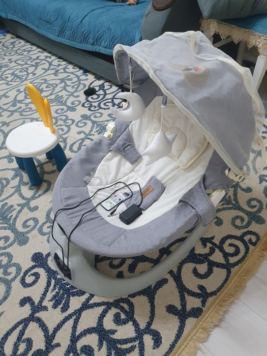 Продам б/у Шэзлонг