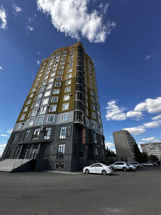 Сдам кресло женскому парикмахеру в топовой локации 11 мкр