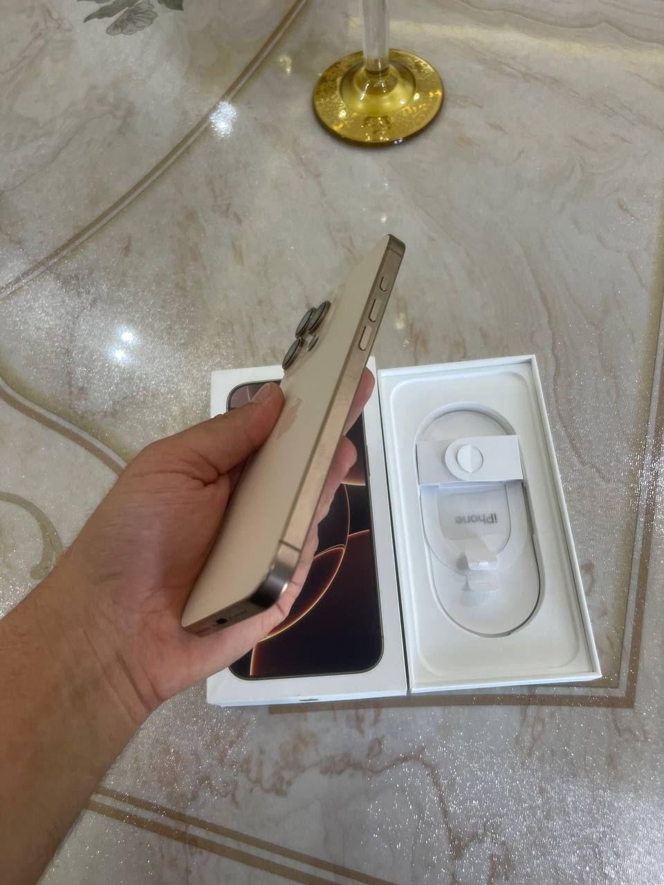 Iphone 16 pro max srochna
