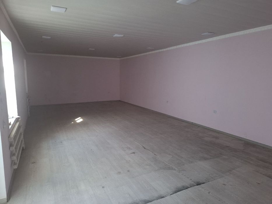 Ховли арендага яшаш ёки под цех хам берилади