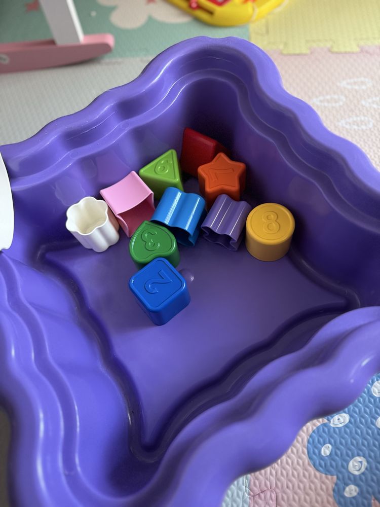 Детски играчки , дървени и пластмасови