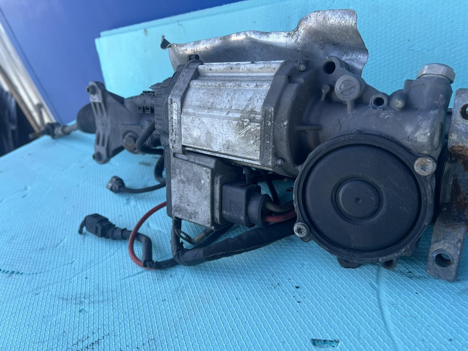 Ел.Рейка за VW Golf, Tuaran, Pasat6