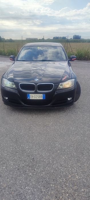 Vând BMW 316d (e90)