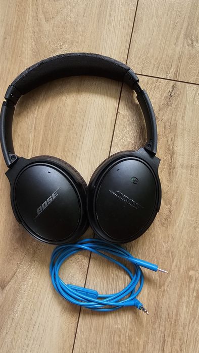 Casti Bose Quietcomfort QC 25.