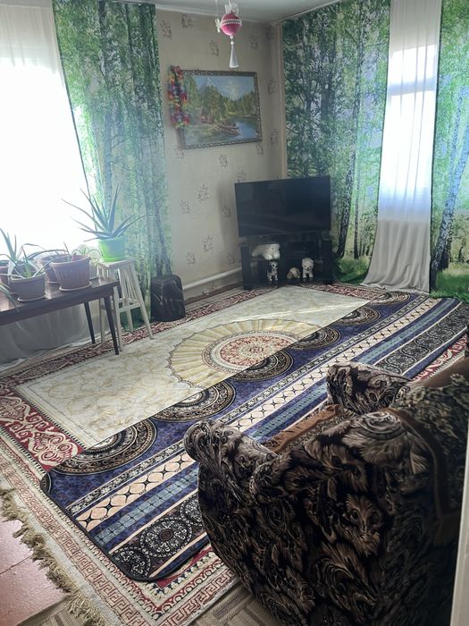 Ищу женщину для присмотра за домом