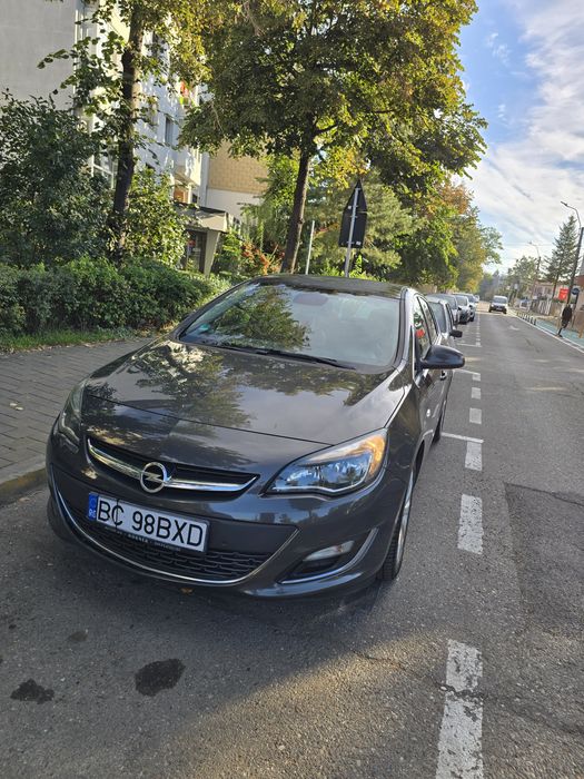 Opel astra j 2015 1.4 turbo