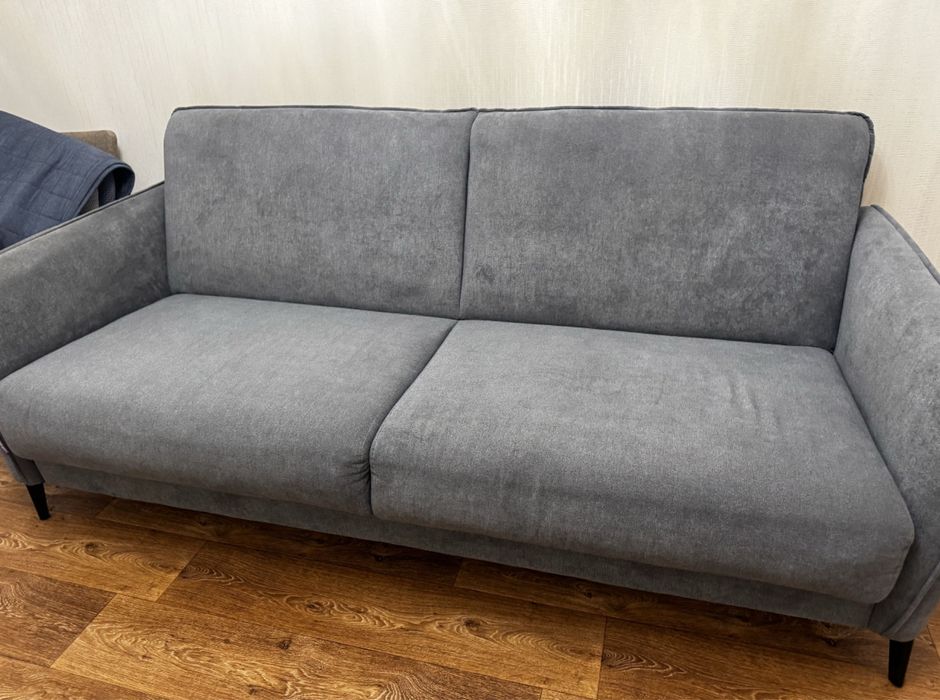 продам диван 50 000