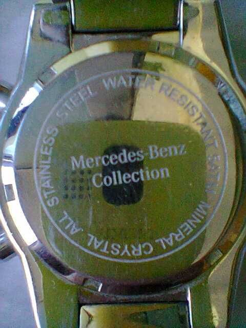 Часовник Mercedes-Benz