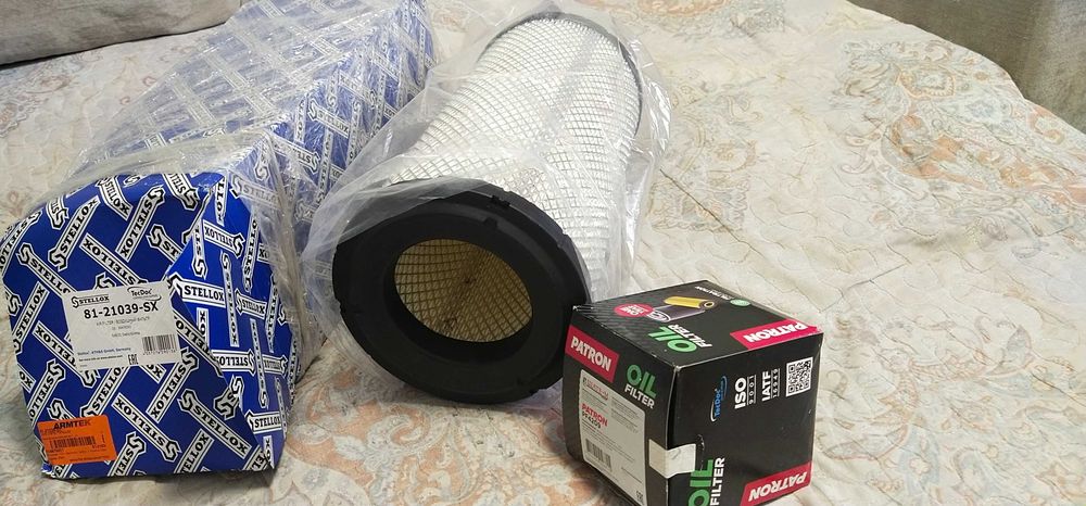 Iveco Daily и Fiat Фильтры Воздушные и Масляный Новые в Упаковке