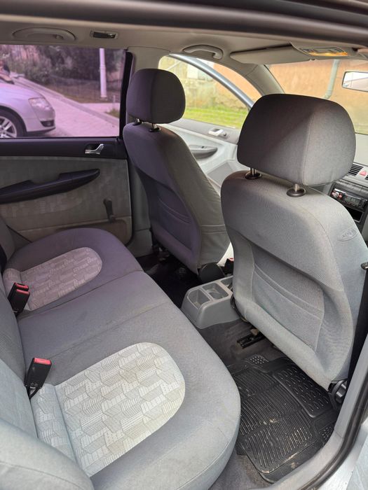 Vând Skoda Fabia combi