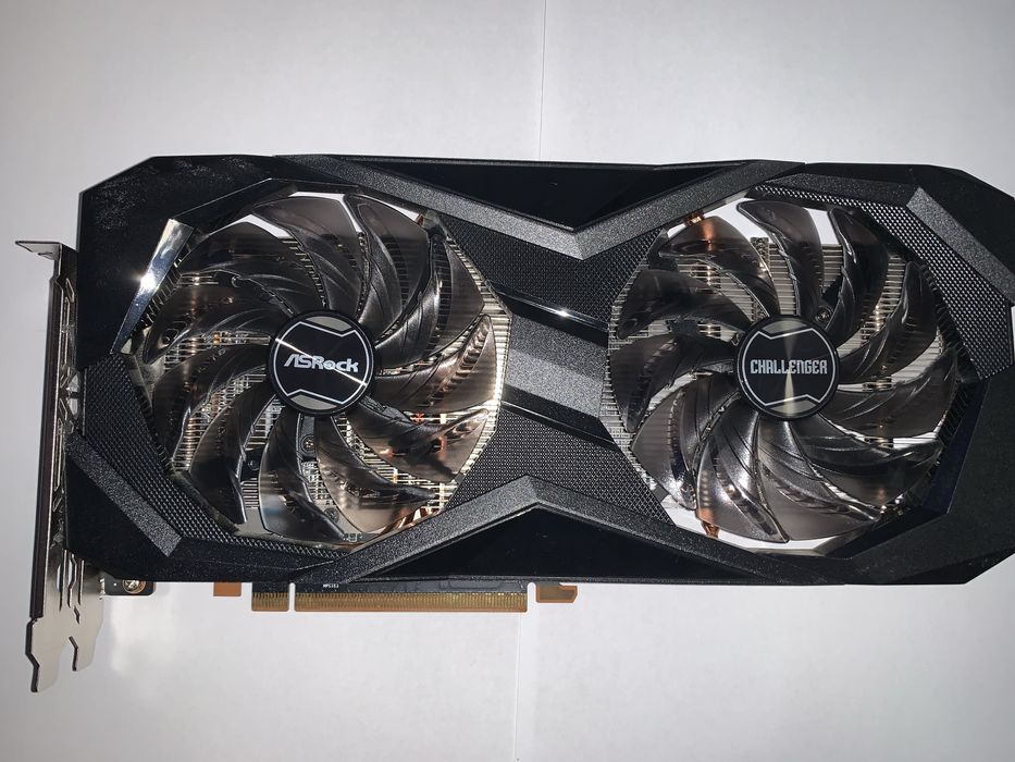 ASRock RX 6600 Challenger 8GB – ca nouă, sigiliu intact, gaming 1080p