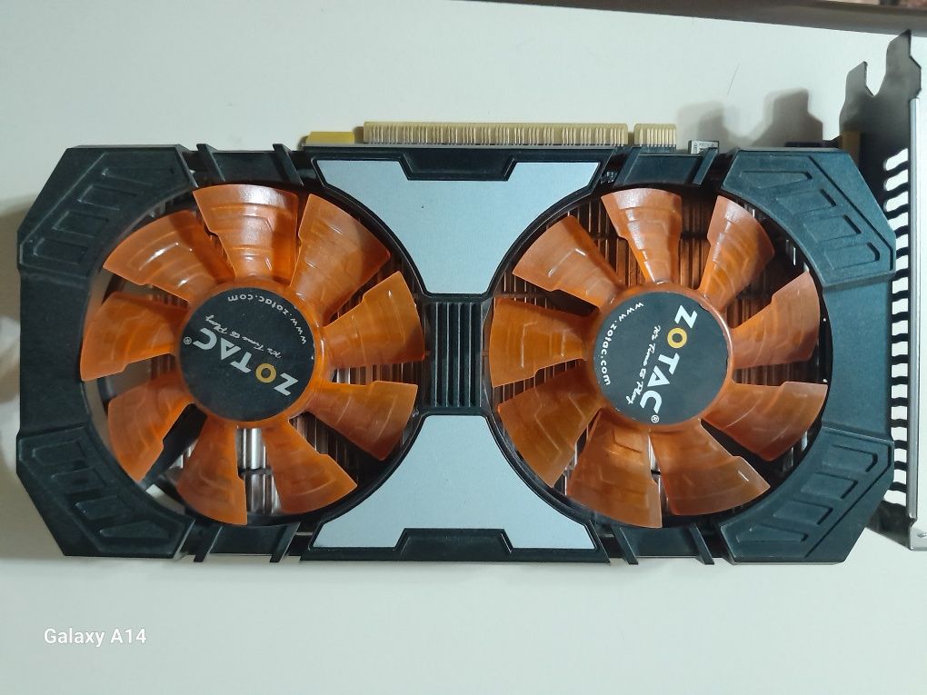 Видеокарта ZOTAC GT 750 ti 2 GB