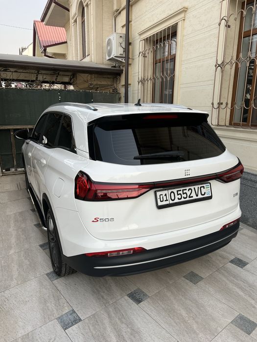 Dong feng Fengon S 508 restayling