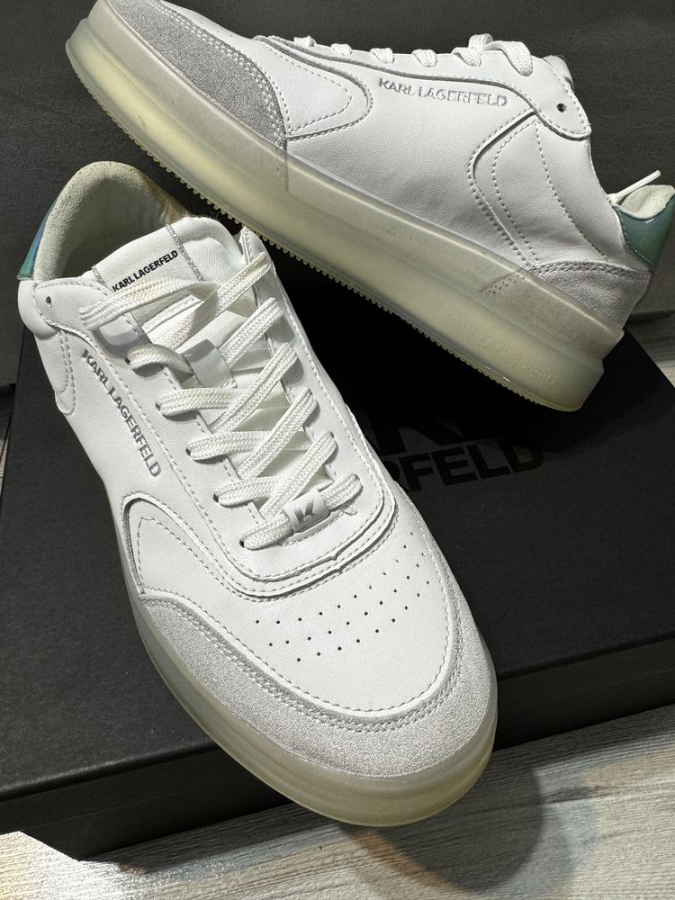 Adidas Karl Lagergeld